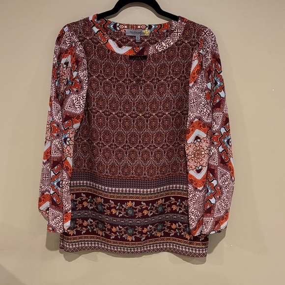 Boho bell sleeve top - Picture 1 of 3